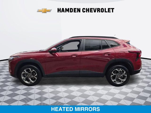 Used 2024 Chevrolet Trax LT w/ Driver Confidence Package FWD image 6