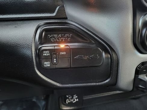 Used 2024 RAM 2500 Big Horn image 24