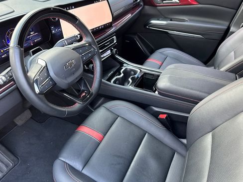 Used 2024 Chevrolet Traverse RS w/ LPO, Floor Liner Package image 11