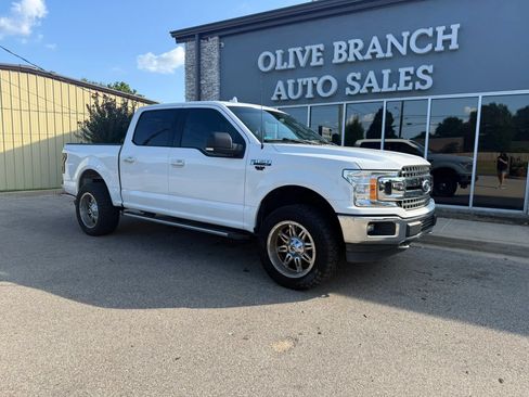 Used 2018 Ford F150 XLT w/ Equipment Group 302A Luxury AWD/4WD image 2
