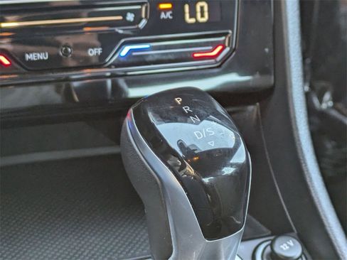 Used 2025 Volkswagen Jetta Sport image 22