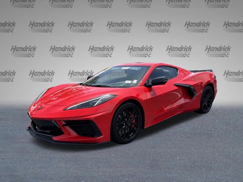 Used 2024 Chevrolet Corvette Stingray Preferred Cpe w/ Z51 Performance Package RWD image 5