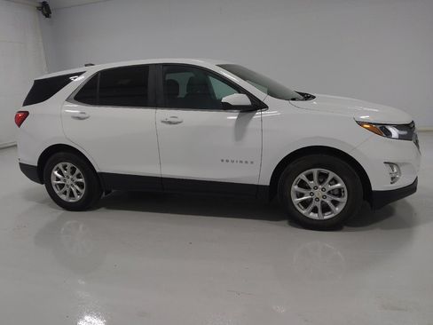 Used 2021 Chevrolet Equinox LT FWD image 11
