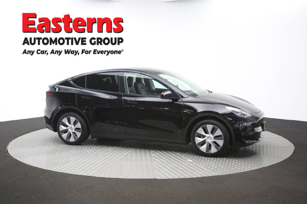 Used 2022 Tesla Model Y Long Range AWD/4WD image 45