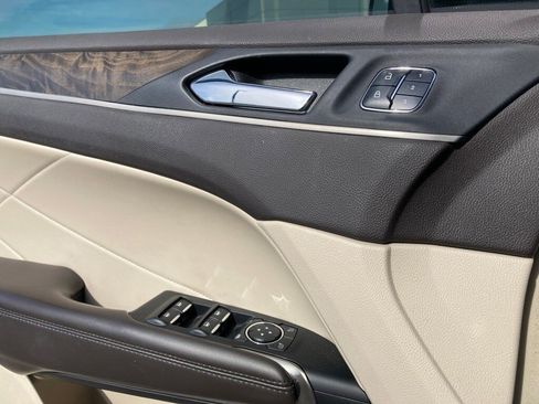 Used 2017 Lincoln MKC Reserve image 15