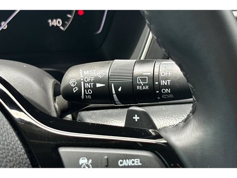 Used 2025 Honda Pilot EX-L image 41