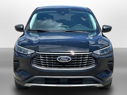 Used 2023 Ford Escape Active AWD/4WD image 3