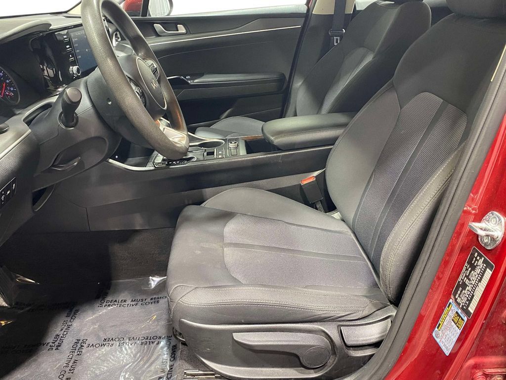 Used 2023 Kia K5 LXS FWD image 16