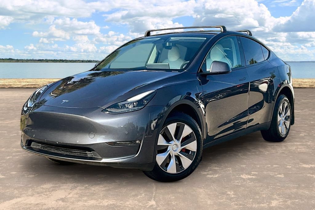 Used 2022 Tesla Model Y Performance AWD/4WD image 1