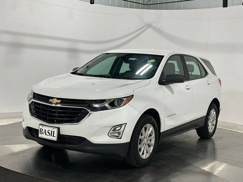 Used 2020 Chevrolet Equinox LS AWD/4WD image 8