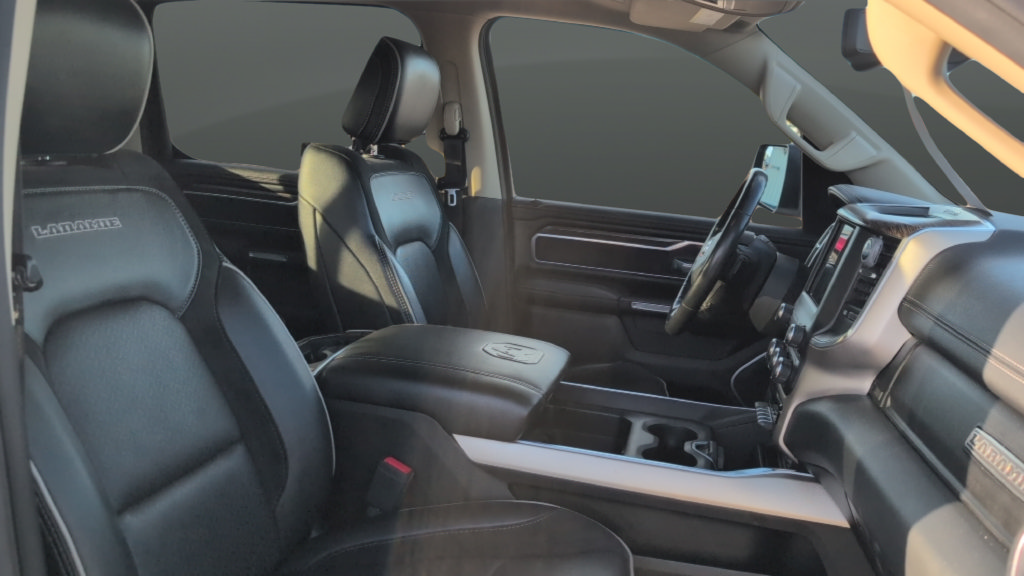Used 2020 RAM 1500 Laramie AWD/4WD image 28