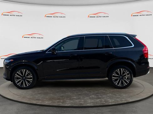 Used 2022 Volvo XC90 T6 Momentum w/ Climate Package AWD/4WD image 7