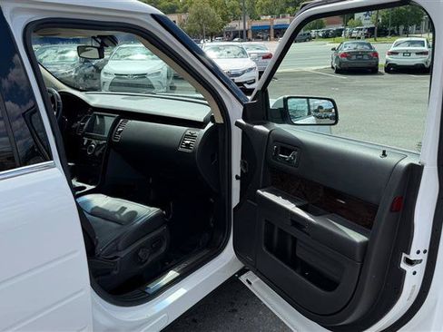 Used 2019 Ford Flex Limited AWD/4WD image 32