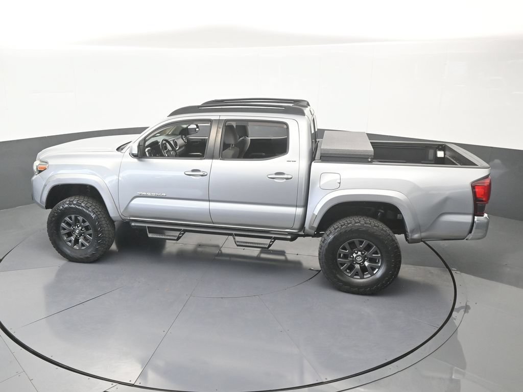 Used 2021 Toyota Tacoma SR5 w/ SR5 Appearance Package (SM) RWD image 48