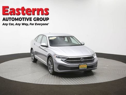 Used 2024 Volkswagen Jetta SE FWD image 49