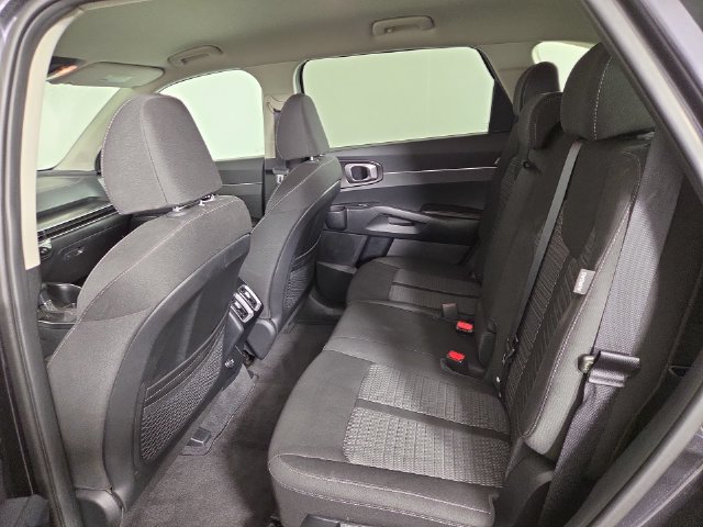 Certified 2025 Kia Sorento LX FWD image 14