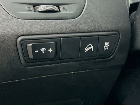 Used 2014 Hyundai Tucson SE image 16