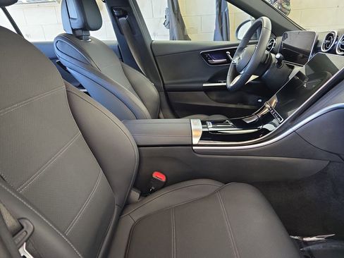 Certified 2025 Mercedes-Benz C 300 Sedan image 10