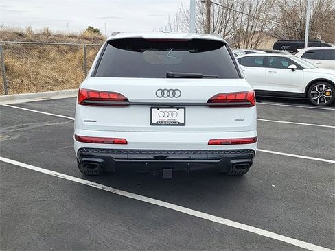 New 2026 Audi Q7 3.0T Prestige image 7