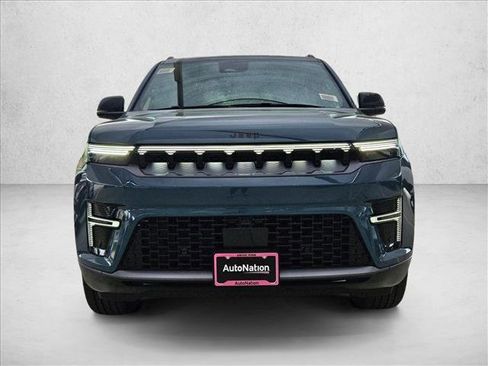 New 2026 Jeep Grand Wagoneer Limited AWD/4WD image 6