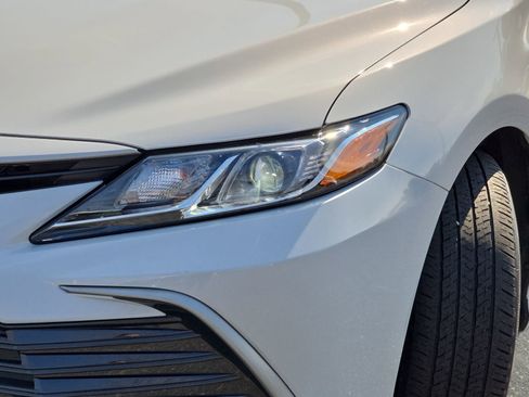 Used 2024 Toyota Camry LE w/ Convenience Package image 30