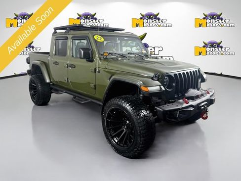 Used 2022 Jeep Gladiator Rubicon w/ Dual Top Group AWD/4WD image 3