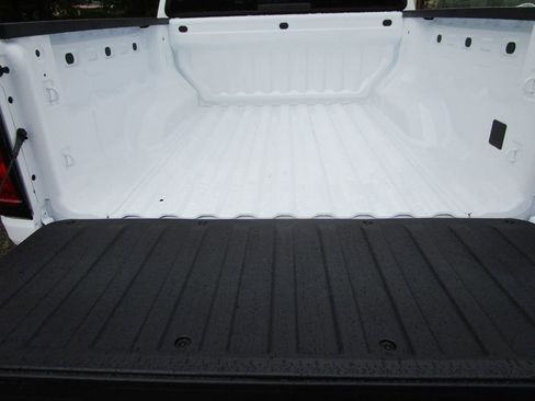 New 2026 GMC Canyon Elevation RWD image 13