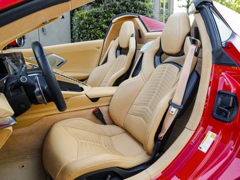 Used 2024 Chevrolet Corvette Stingray Premium Conv w/ Z51 Performance Package RWD image 36