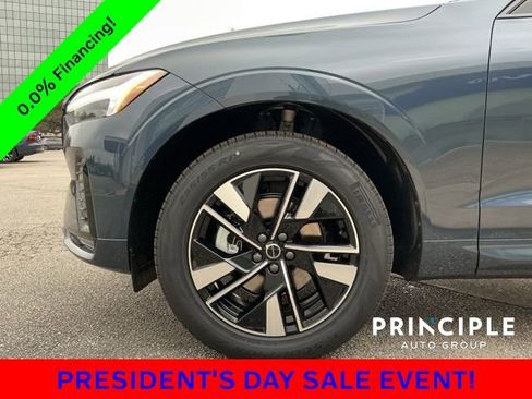 New 2026 Volvo XC60 B5 Core image 9