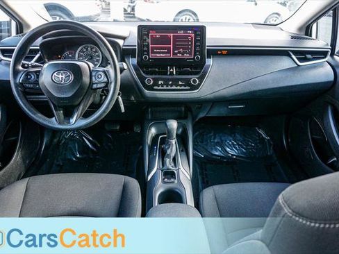 Used 2021 Toyota Corolla LE image 23