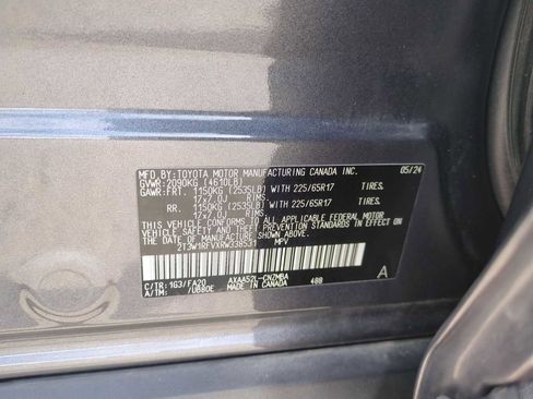Used 2024 Toyota RAV4 XLE FWD image 33