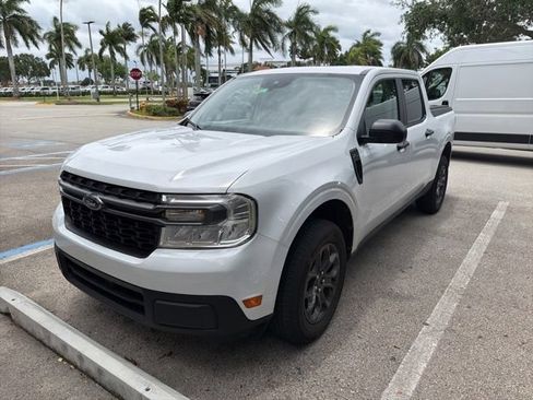 Used 2024 Ford Maverick XLT FWD image 2