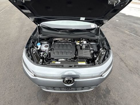 New 2026 Volkswagen Tiguan SE image 24