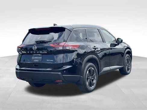 Certified 2024 Nissan Rogue SV w/ SV Premium Package AWD/4WD image 4