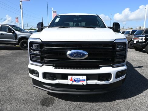 New 2026 Ford F250 Platinum AWD/4WD image 9