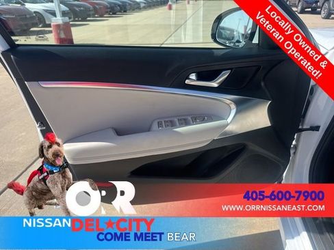Used 2025 Genesis G70 2.5T AWD/4WD image 15