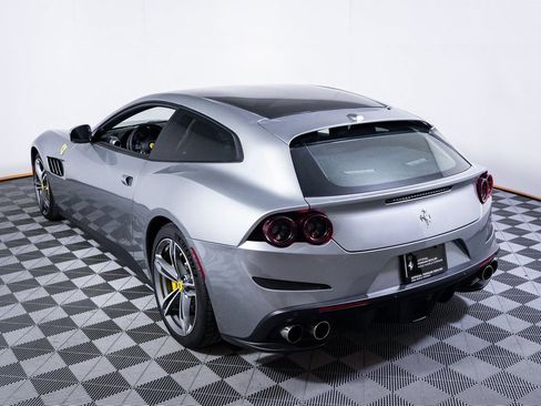 Certified 2018 Ferrari GTC4Lusso image 12