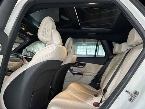 Certified 2026 Mercedes-Benz GLC 300 4MATIC image 19