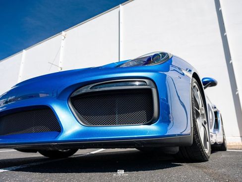 Used 2016 Porsche Boxster Spyder RWD image 21