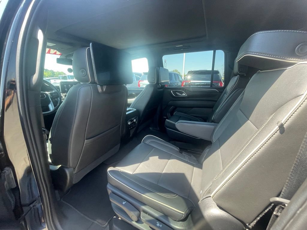 Used 2021 GMC Yukon XL SLT w/ SLT Premium Package AWD/4WD image 23