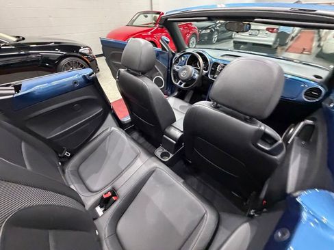 Used 2019 Volkswagen Beetle 2.0T S FWD image 27