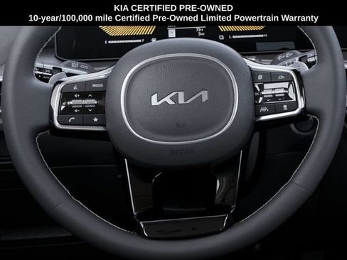 Certified 2025 Kia Sorento EX AWD/4WD image 22