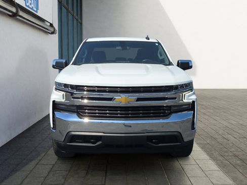 Used 2022 Chevrolet Silverado 1500 LT image 8