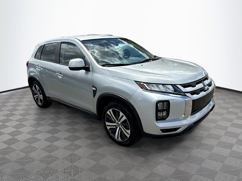 Used 2022 Mitsubishi Outlander Sport LE FWD image 4