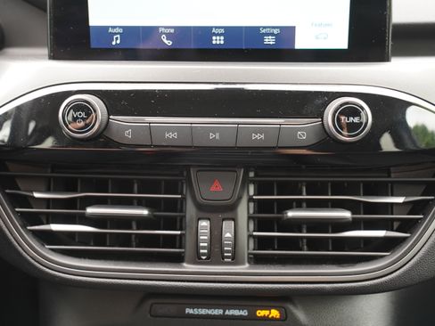 Used 2025 Ford Escape Active AWD/4WD image 27