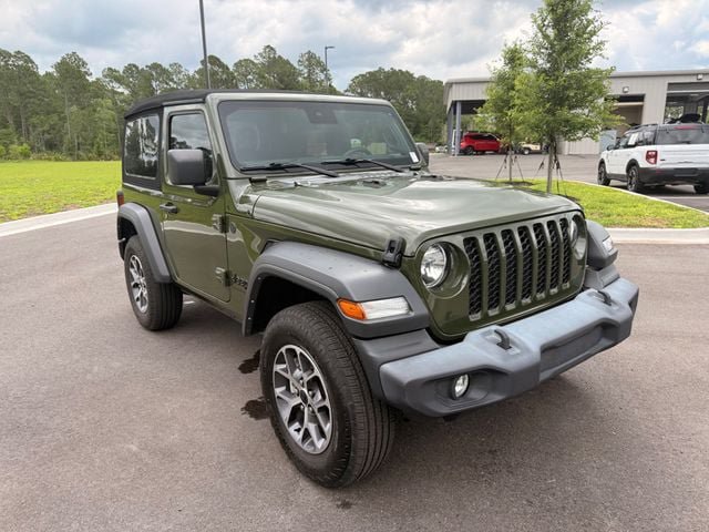 Used 2024 Jeep Wrangler Sport AWD/4WD image 13