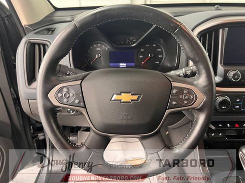 Used 2022 Chevrolet Colorado Z71 AWD/4WD image 40