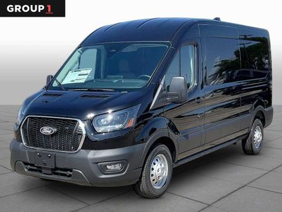 New 2026 Ford Transit 250 148 Medium Roof Extended AWD w/ Exterior Upgrade Package