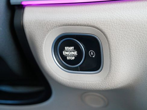 Used 2020 Mercedes-Benz GLE 350 4MATIC image 26