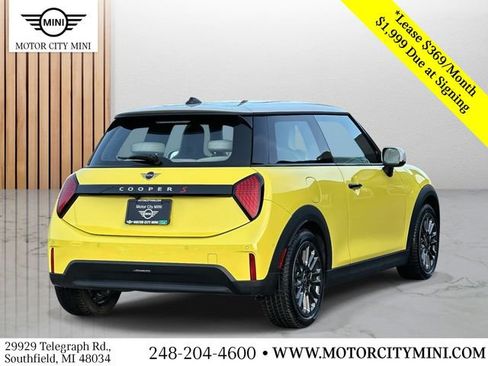 Certified 2025 MINI Cooper S image 4